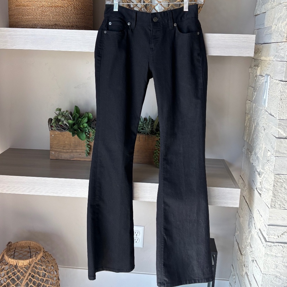 Loft Curvy Flare 5 Pocket Jean in Black